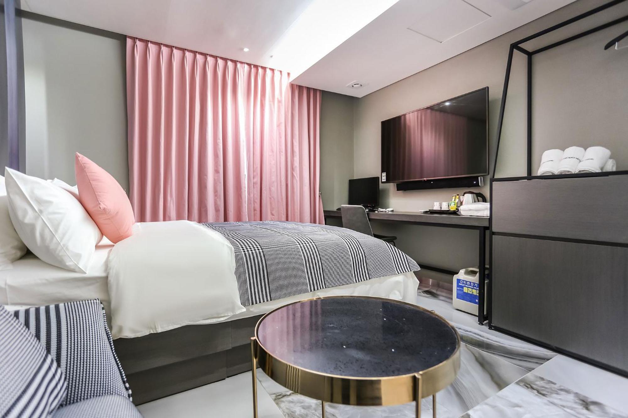 The Post Hotel Seoul Ngoại thất bức ảnh