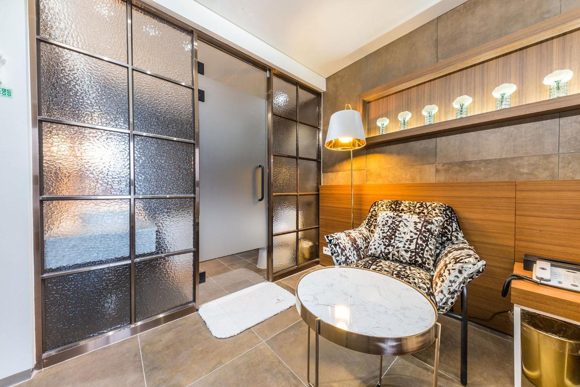 The Post Hotel Seoul Ngoại thất bức ảnh
